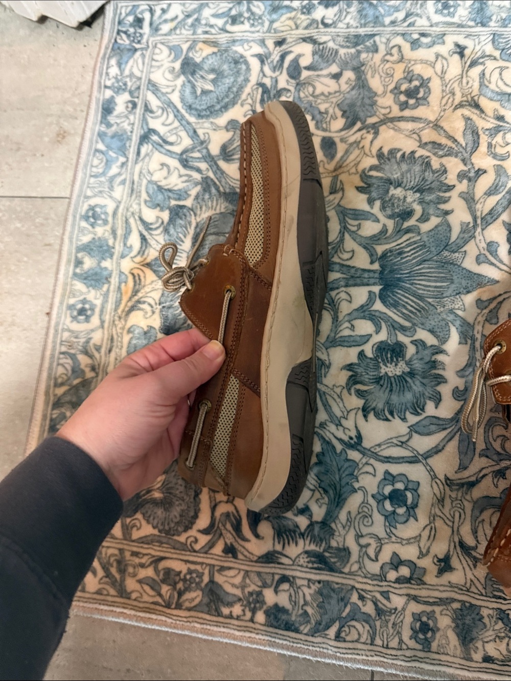 Franco Fortini Men’s Tan Leather Boat Shoes with Cream Laces - Picture 4 of 7